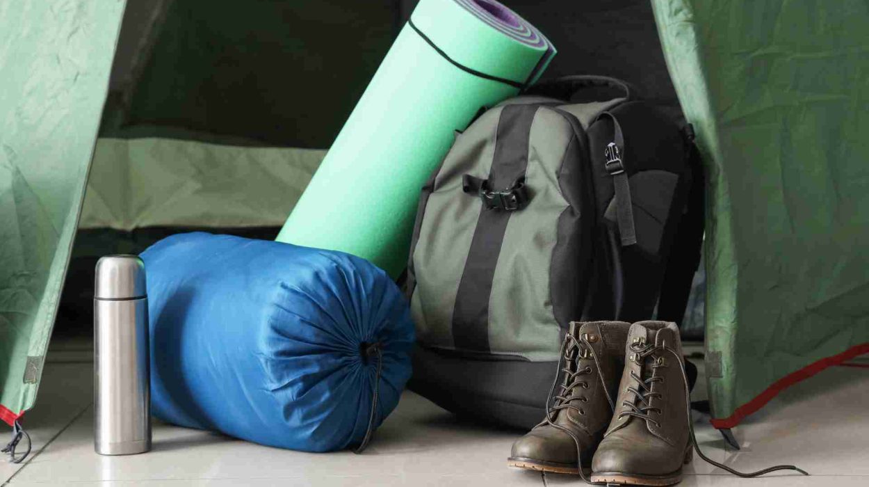 Depozitare Echipament de Camping între Escapade